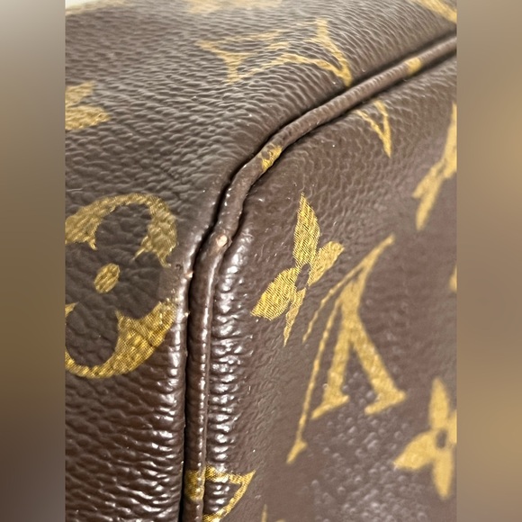 Louis Vuitton Trousse Toilette 23 Cosmetic Pouch - Picture 15 of 15